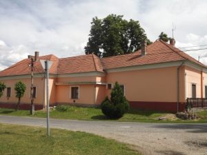 Csákány könyvtár