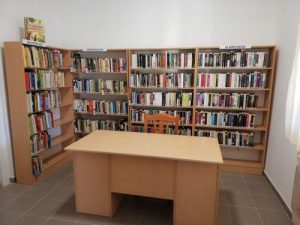 Főnyed könyvtár