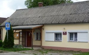 Porrogszentkirály könyvtár