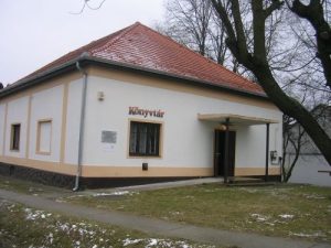 Sántos könyvtár