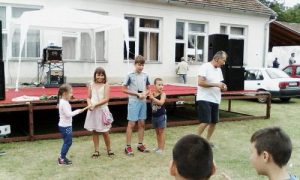Hangoló Zenés Gyermekszínház
