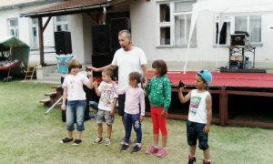 Hangoló Zenés Gyermekszínház